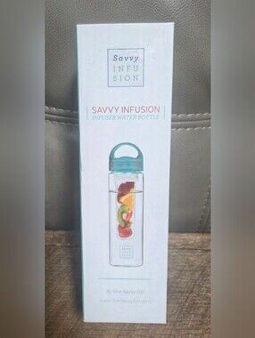 NIB Savvy Infusion Water Bottle BPA FREE ~ BIN 1H